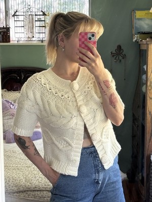 Vintage Cottagecore Short-Sleeve White Chunky Cable Knit Cardigan - Size L - Y2K