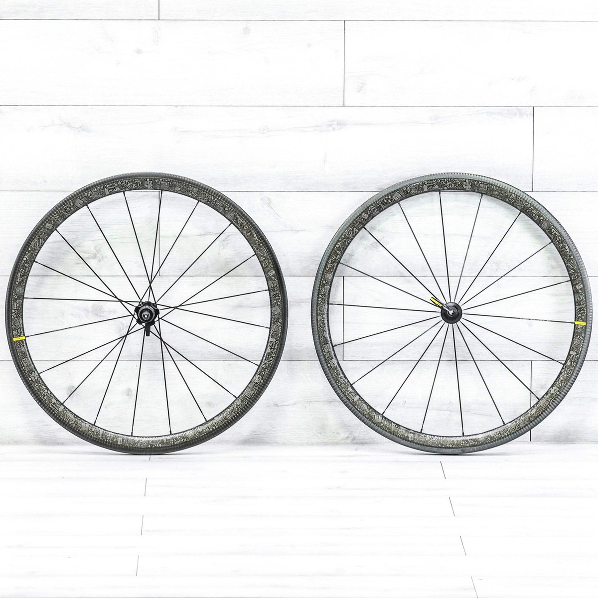 Aero Clincher Mavic Cosmic Carbone 40 Elite Wheelset 2016 Slr