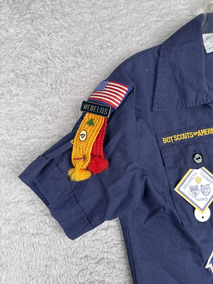 Boy Scouts of America Cub Scouts Shirt Youth Medium Blue Uniform Webelos Patches - Image 3 of 4