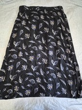 Size 18W Women's Honors Plus Size Vintage 90s Black Blue Floral A-Line Skirt