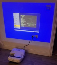 Epson EB-580 3200 Lumens Ultra Short Throw HDMI Home Cinema Projector XGA