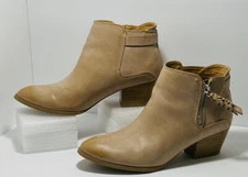 Qupid Womens Shoes Ankle Boot Size US 7 Ankle Bootie beige