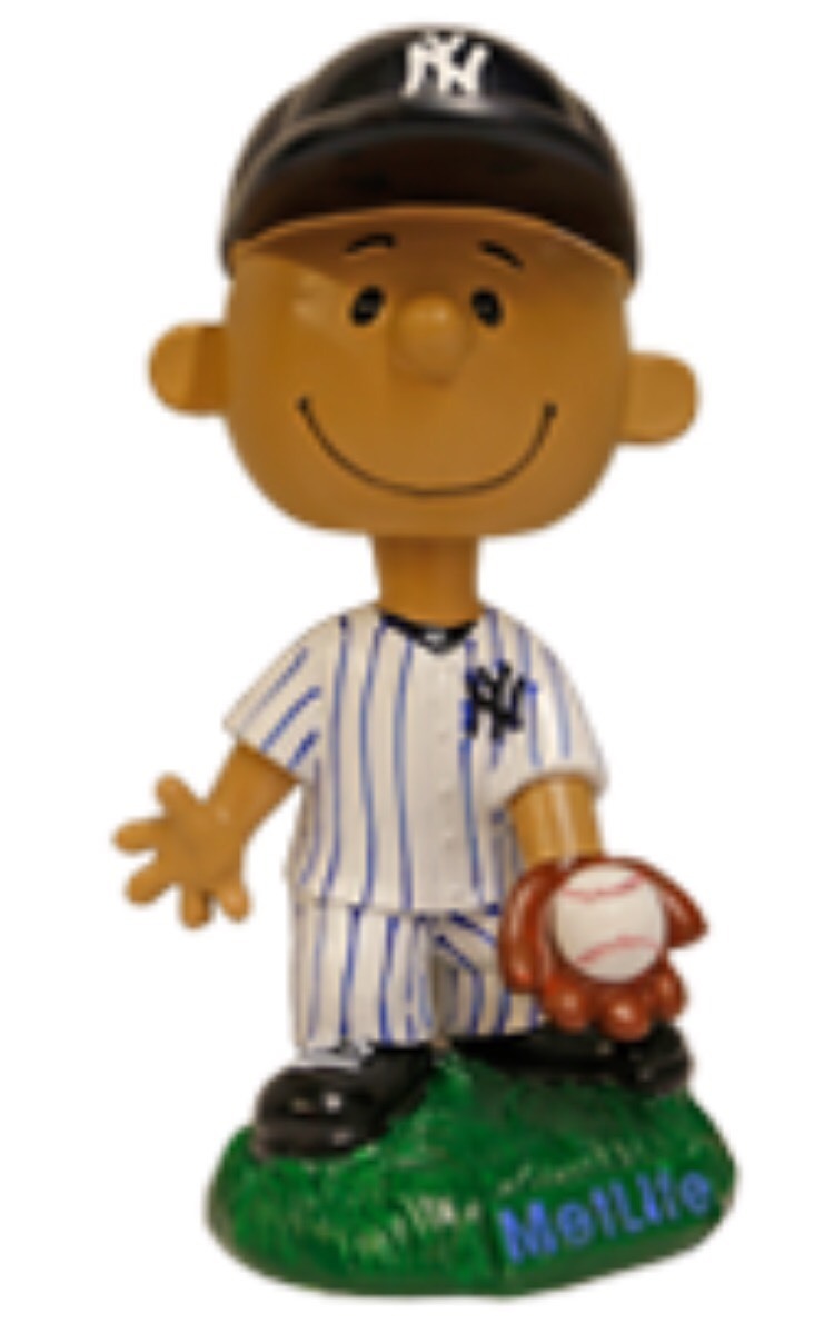 New York Yankees Franklin Peanuts Metlife Bobblehead Doll SGA 2016 