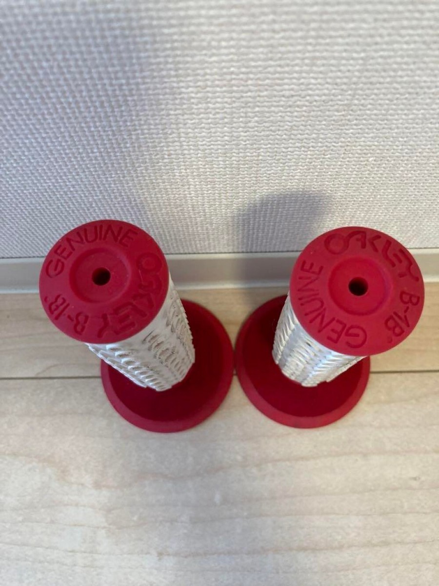 OAKLEY B-1B グリップ レッド/ホワイト Oakley B-1B White/Red Grips Used From Japan 2 | eBay