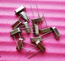 100pcs New 25.000MHZ 25MHZ 25M HZ HC-49S Crystal Oscillator