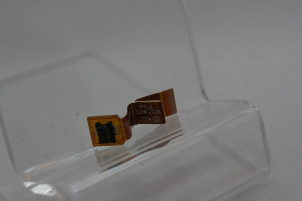 Conector de auriculares iPod Classic 4ta generación y cable de interruptor de retención SOLO 20 40 GB 632-0260-A Foto 2 de 4