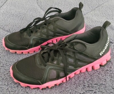 Reebok Realflex Train Running Black Pink Low Top Lace Up