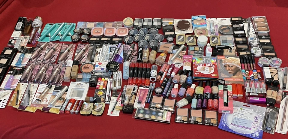 NOMBRE MARCAS 100 PRODUCTOS DE MAQUILLAJE MIXTOS HERRAMIENTAS PRODUCTOS DE BELLEZA - 50 A 90% PRECINTADOS Foto 2 de 4