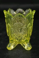 Northwood Vaseline Glass Inverted Fan & Feather Ftd Toothpick Holder Uranium UV