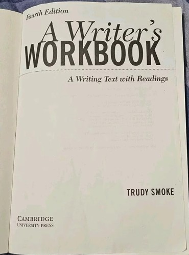 A Writer's Workbook: A Writing Text with Readings (Cambridge Academic Writing) - 第 3/3 張圖片