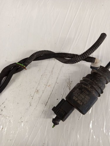 1J5955651 Waschwasserpumpe, Scheibenreinigung 1J5 955 651  008 02 DE2477680-68