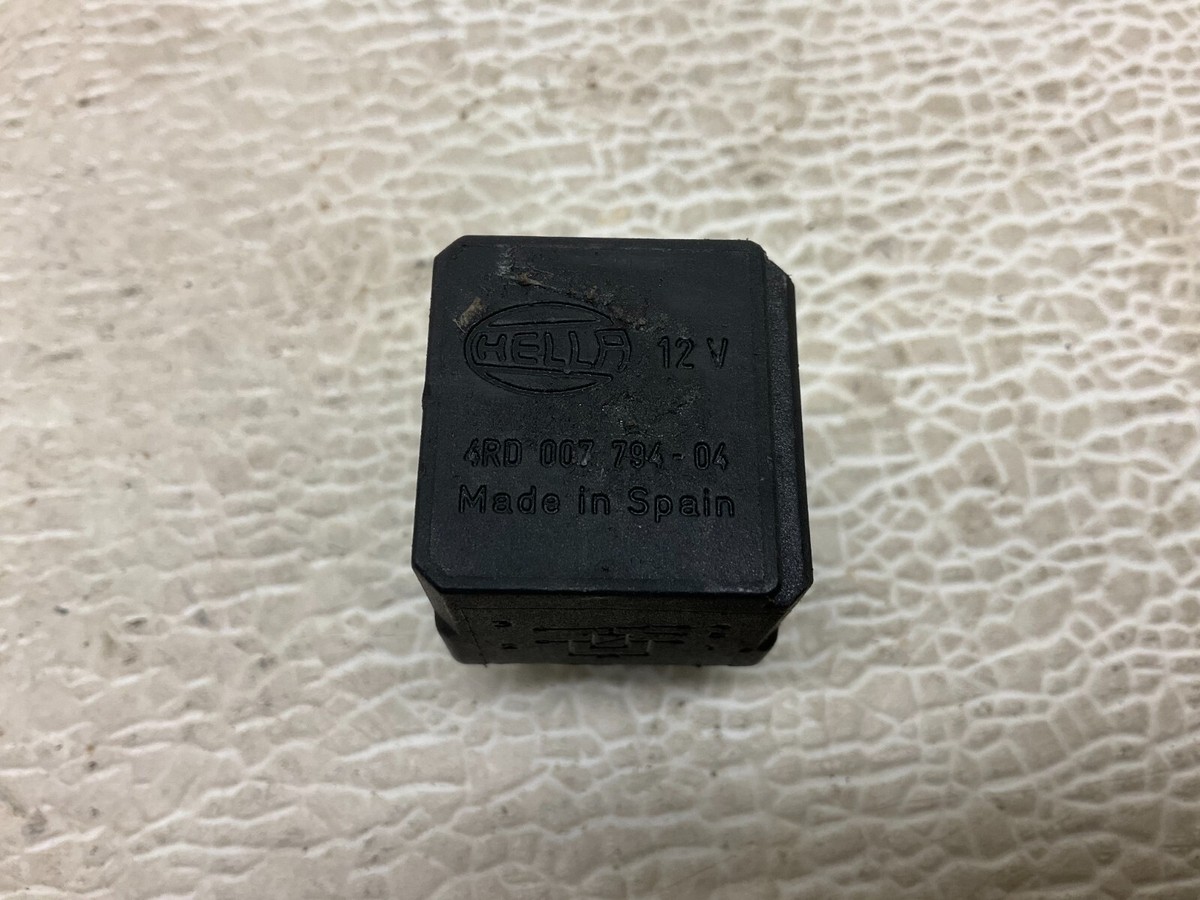 Relais De Courant De Travail HELLA 4RD 007 794-021 - 12V, 30A, Pour Boîte à Fusibles