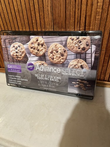 Wilton Advance Select Premium Non-Stick Set of 3 Stacking Cooling Racks ...