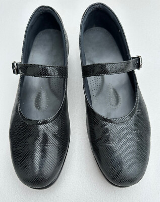 SAS Black Leather Shiny Faux Snakeskin Adjustable Size Mary Jane Shoes 