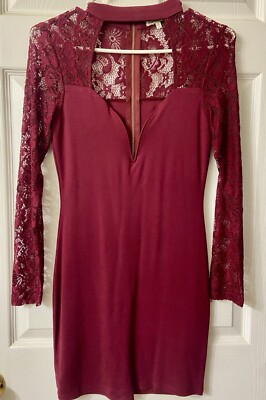 Charlotte Russe Dress Body Con Lace Long Sleeve SzS Sweetheart Neck Burgundy