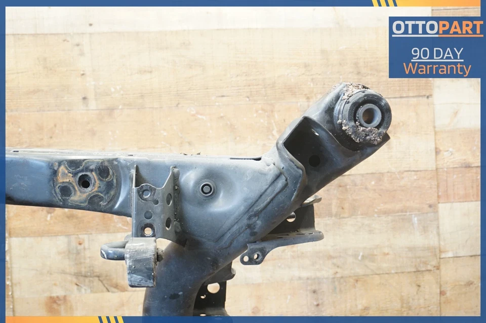 Lexus SC430 2002-2010 suspensión trasera marco K travesaño OEM 477-58869 Foto 4 de 4