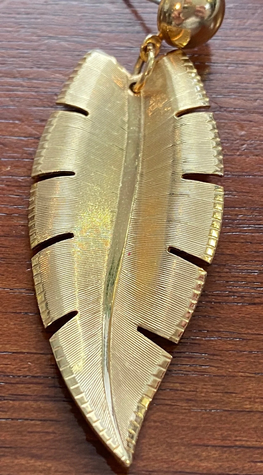 Vintage Two Tone Gold Metal Drop Dangly Leaf Pier… - image 3