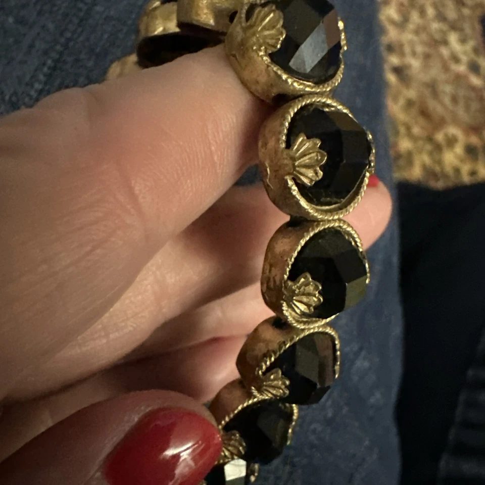 Vintage Victorian Stretch Bracelet Black Onyx Round Beads Brass Faceted - Image 3 of 4