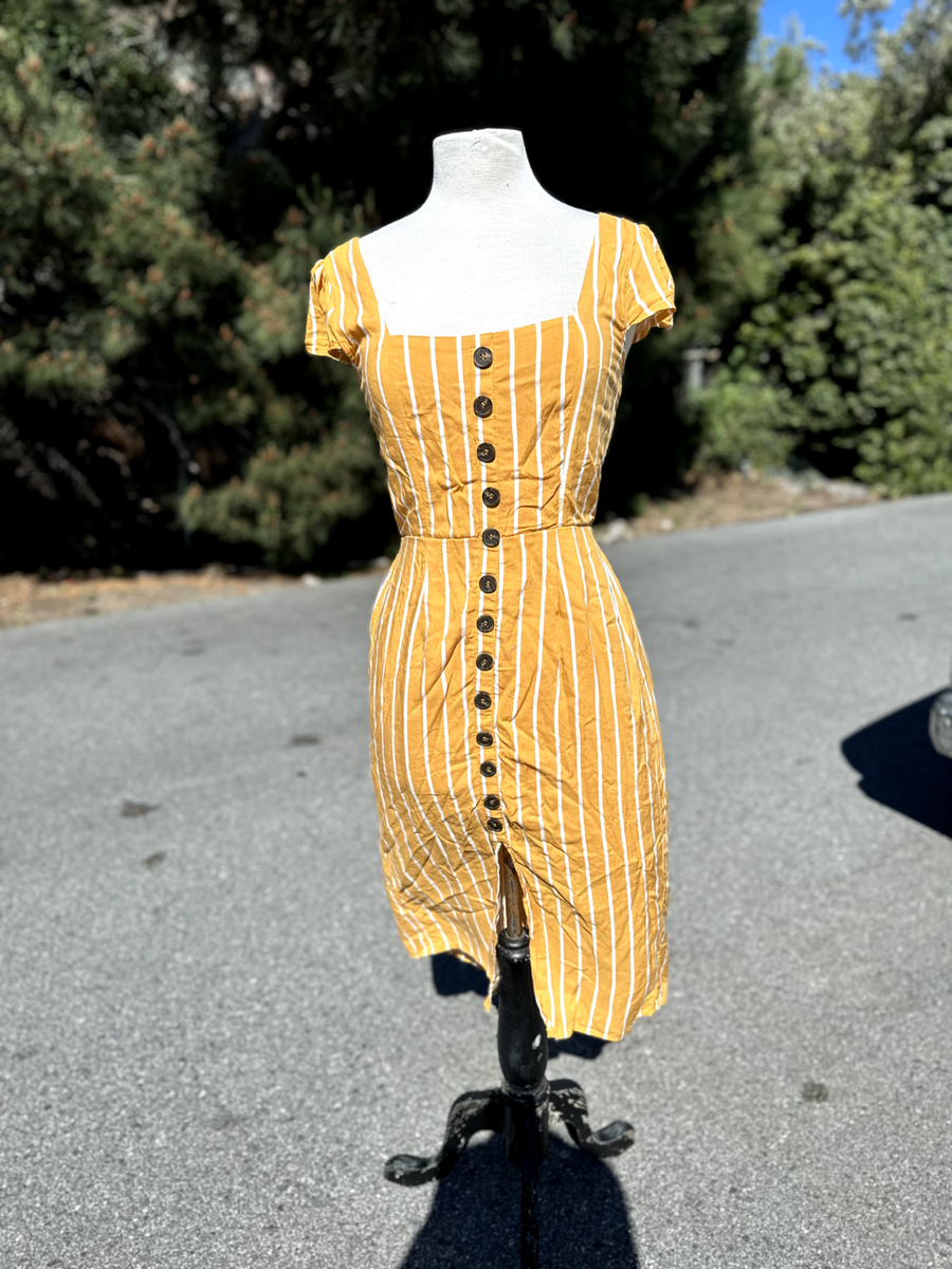 Trixxi Clothing Company Dress Women Medium Orange Striped