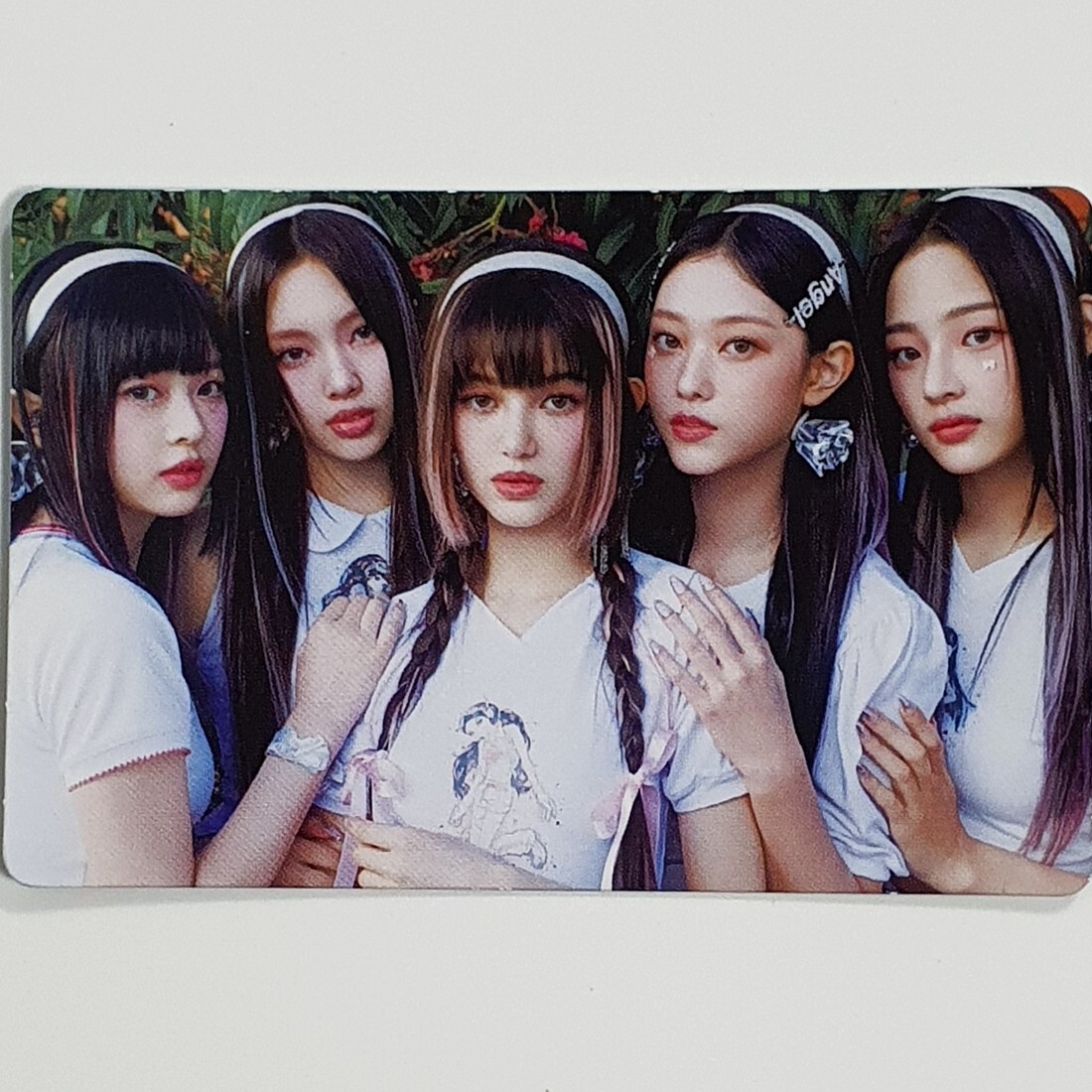 NewJeans Pure White Outfit Limited Edition Group Photocard Rare