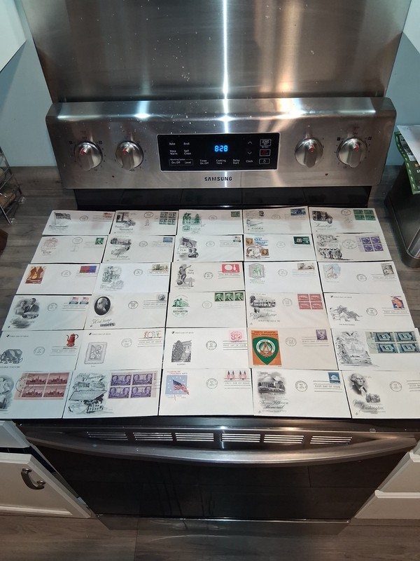 SL 2195/ 30 Unaddressed FDC's from 1940'-1980's us stamps collections lots