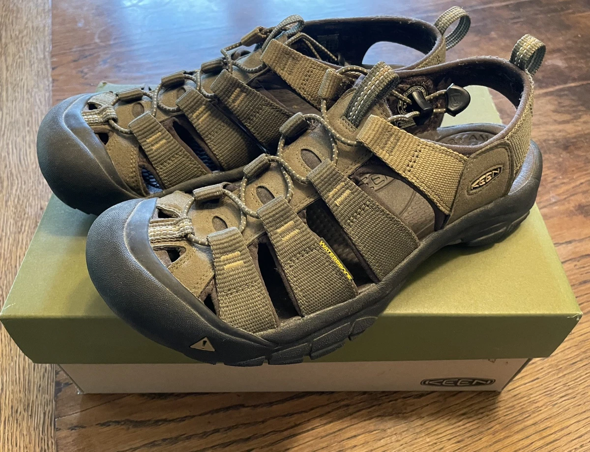 Keen Newport H2 Mens Black Olive Waterproof Hiking Sandals 1001906 8.5 Fisherman FORNIGNH2BK_D4.jpg main image 4