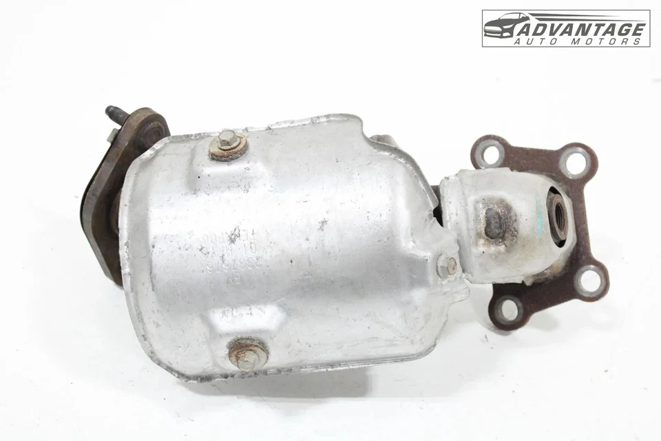 2018-2021 GMC ACADIA 3,6 Л ГАЗОВЫЙ ДВИГАТЕЛЬ ПЕРЕДНЯЯ ВЫХЛОПНАЯ ТРУБА И ТЕПЛОЗАЩИТНЫЙ ЭКРАН OEM - Изображение 2 из 4