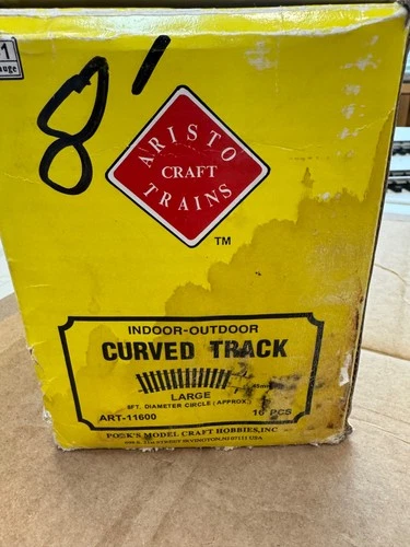 Aristo-Craft  USA Stainless Steel 8' Diameter Curved Track (16)