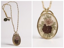 Oval Roses Necklace And Pendant Gold Tone Floral Flower Glass  Metal NEW