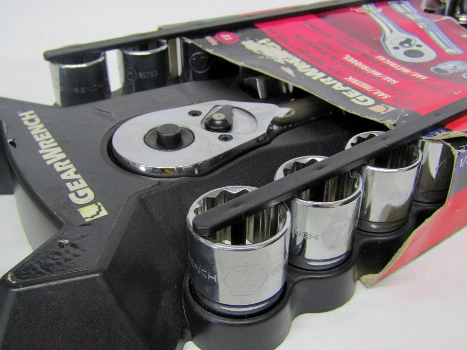 GearWrench 22-pc. 1/2” Drive 12 Point SAE/MM Socket Set w/ Ratchet & Ext 8802A - Image 4 of 4