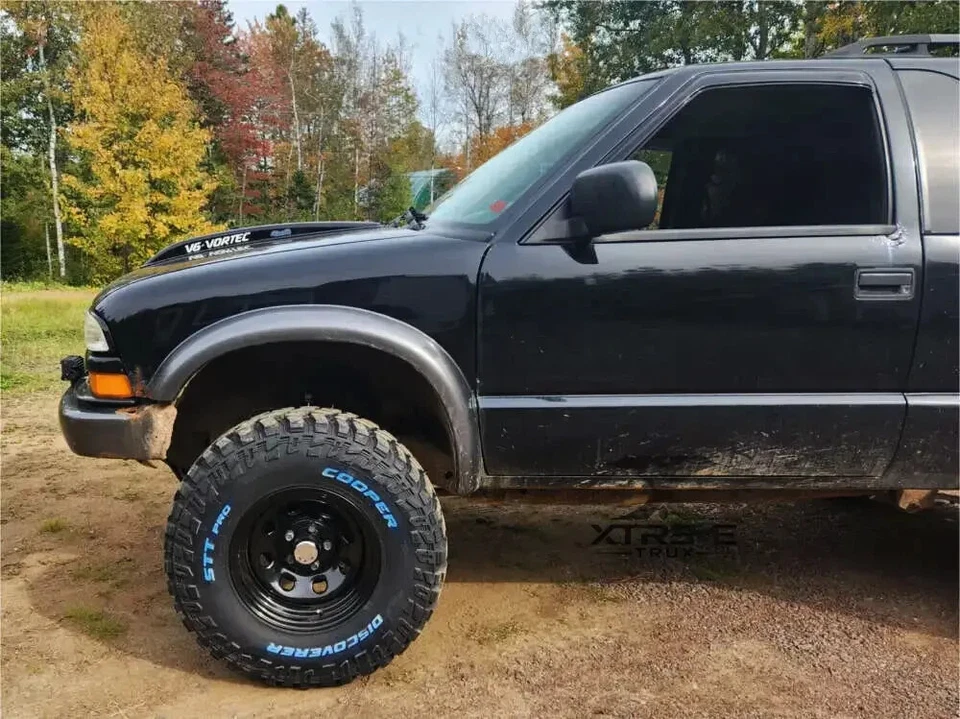 Guardabarros estilo extensión pintable para Chevrolet Blazer 95-05 94-03 S10 Foto 2 de 4