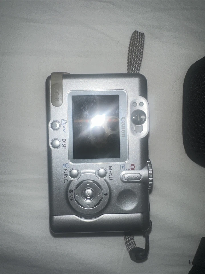 Цифровая камера Canon Powershot A85 4,0 Мп - серебристая - дефектный зум! - Изображение 4 из 4