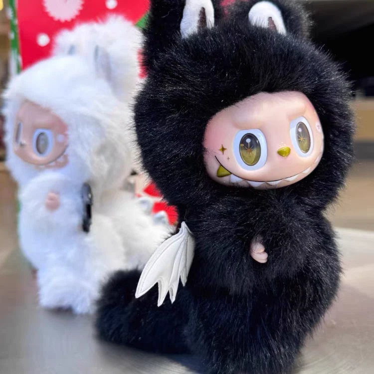 LABUBU エンジェルシリーズ black天使 ぬいぐるみ キーホルダー