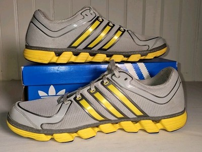 adidas Liquid  RS Gray/Yellow Size 12