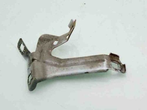 BMW 3 Touring F31 Kotflügelhalter vorne links 2.00 Diesel 85kw 2014 21320332