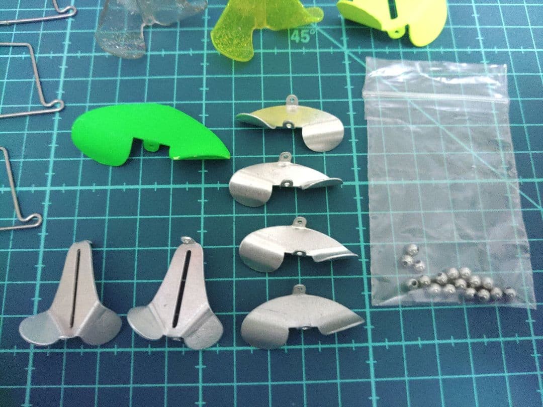 Buzzbait Parts Set For Lure Making With Bonus - Image 4
