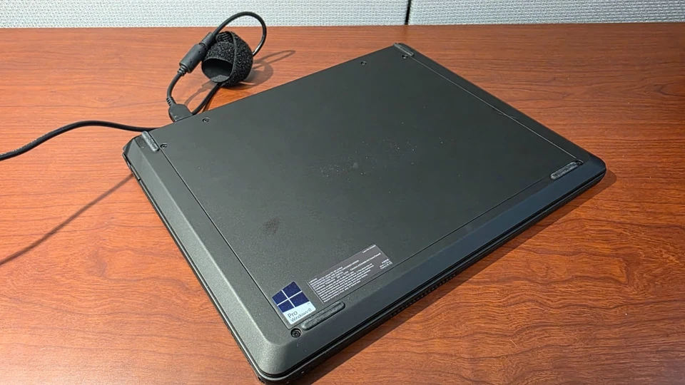 Lenovo ThinkPad Helix Ultrabook 2 en 1 Intel Core i5-3427U, 4 GB RAM, 180 GB HD Foto 3 de 4