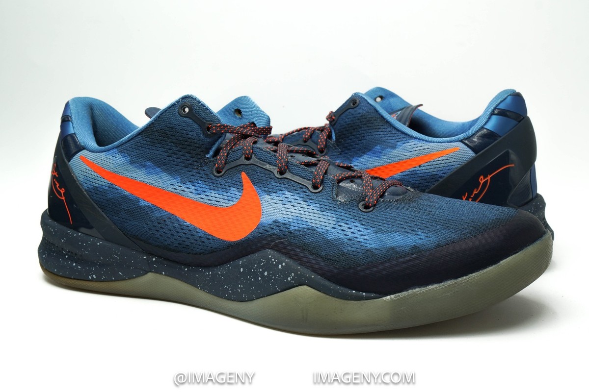 NIKE KOBE 8 USED SIZE 13 BLITZ BLUE/TOTAL CRIMSON SQUADRON BLUE