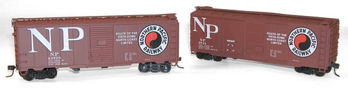Accurail 1212 HO Northern Pacific 40' PS-1 Steel Boxcars Kit (Juego de 2) | Zustand: New