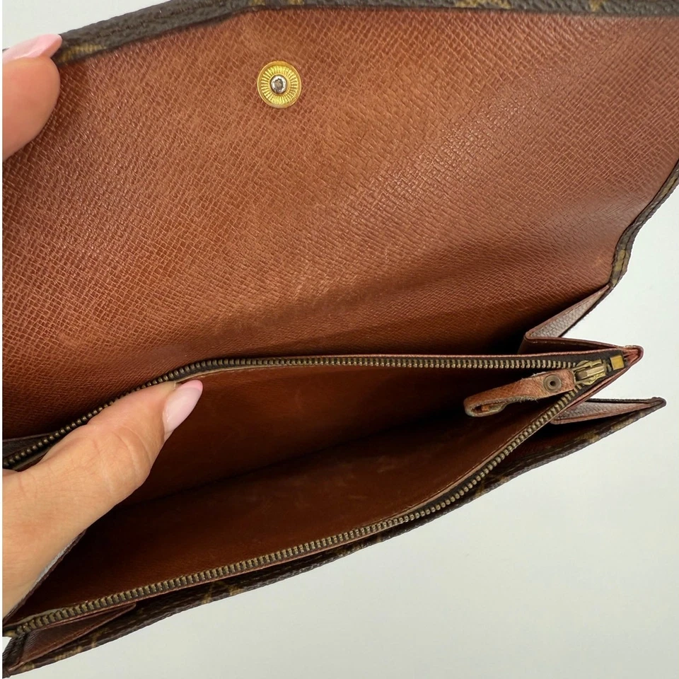 LOUIS VUITTON Envelope Long Wallet Vintage Monogram - Image 4 of 4