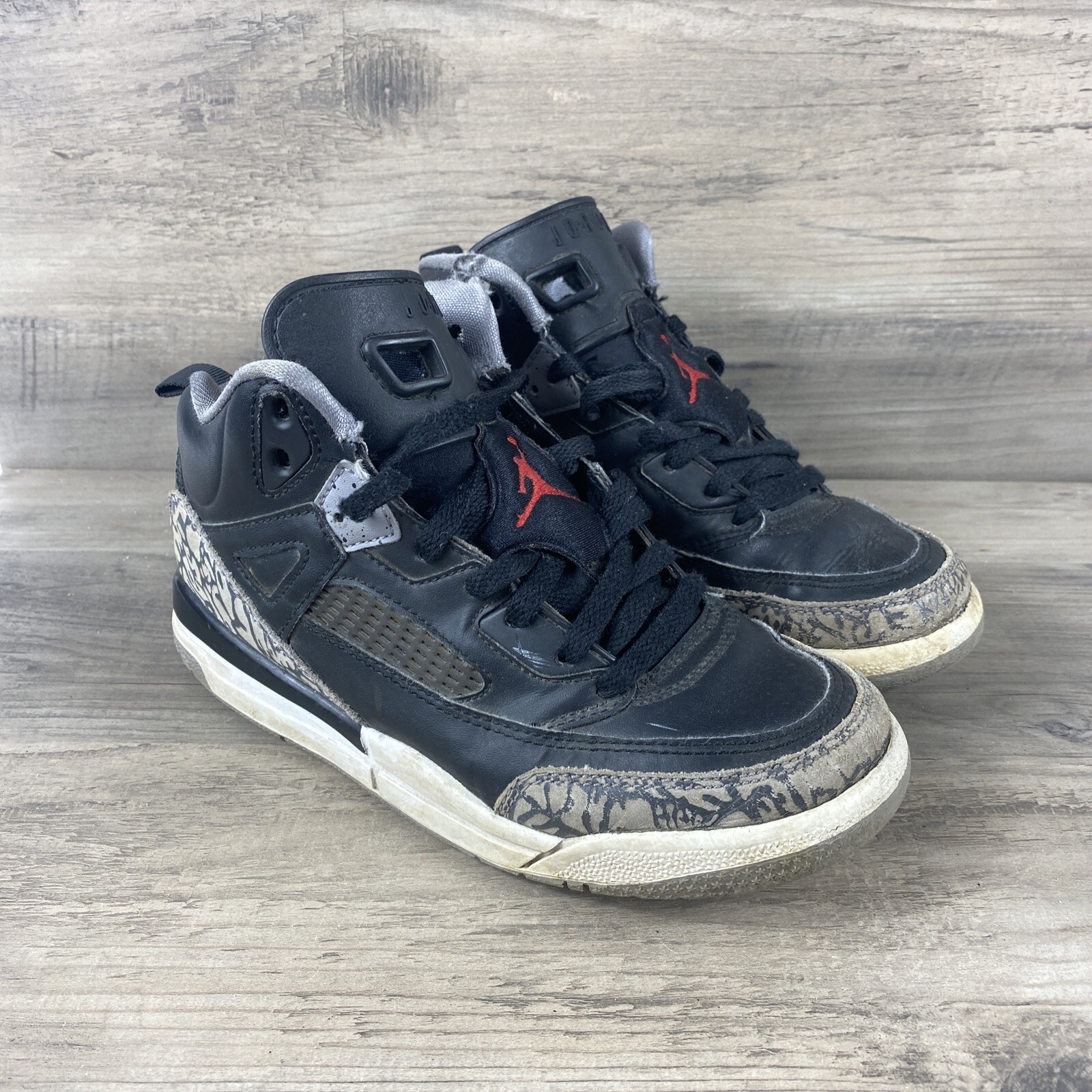 jordan spizike white red