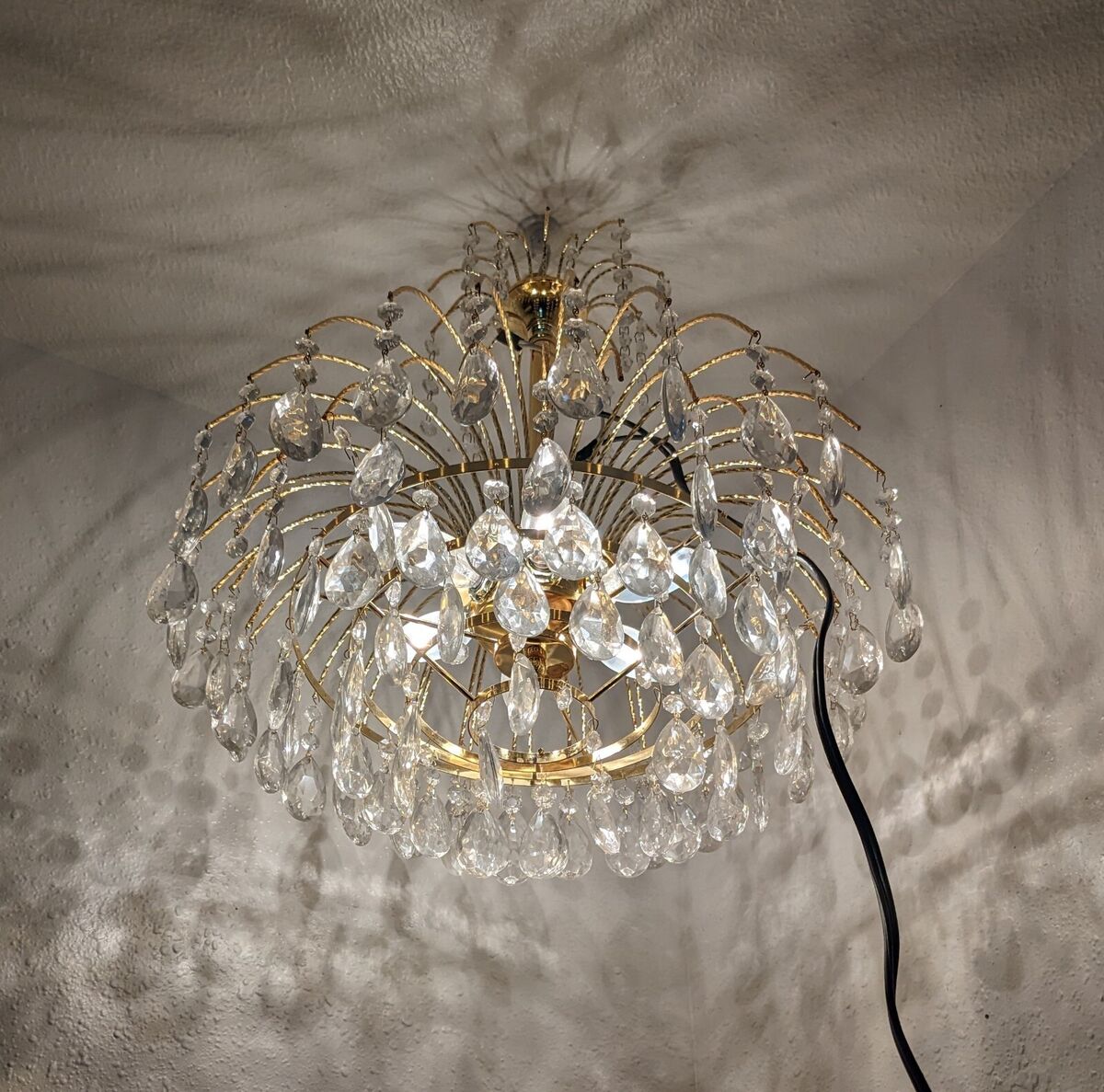 Luminaire Gold Metal Crystal Waterfall Chandelier Vintage Luminaire Gold Metal Crystal Waterfall Chandelier Vintage