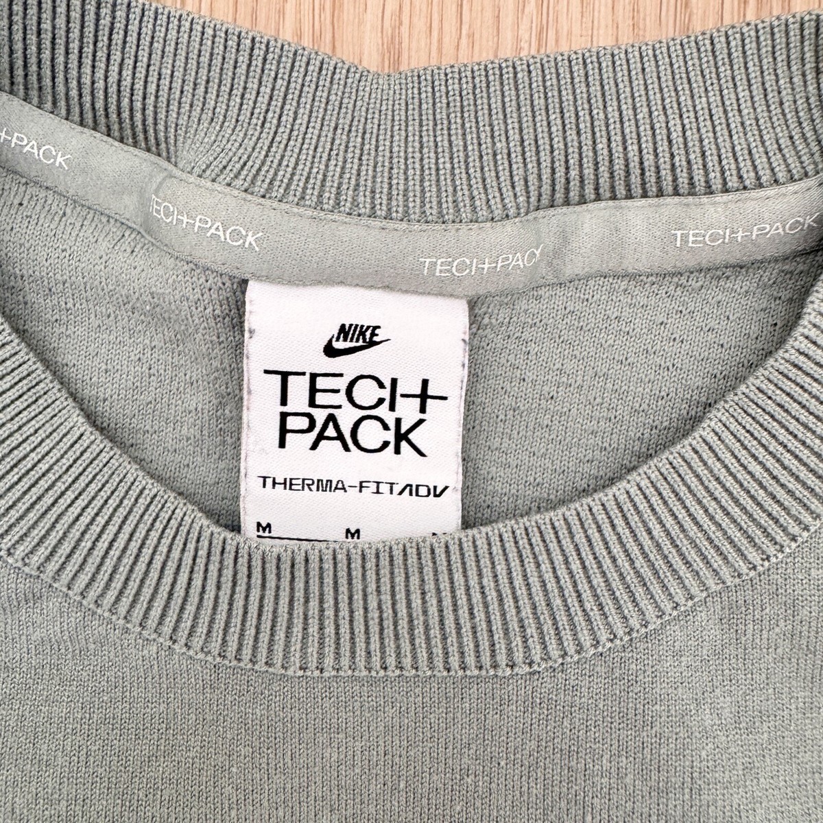 Nike Sportswear Therma-FIT ADV Tech Pack Crew Green Sz Medium Mens
