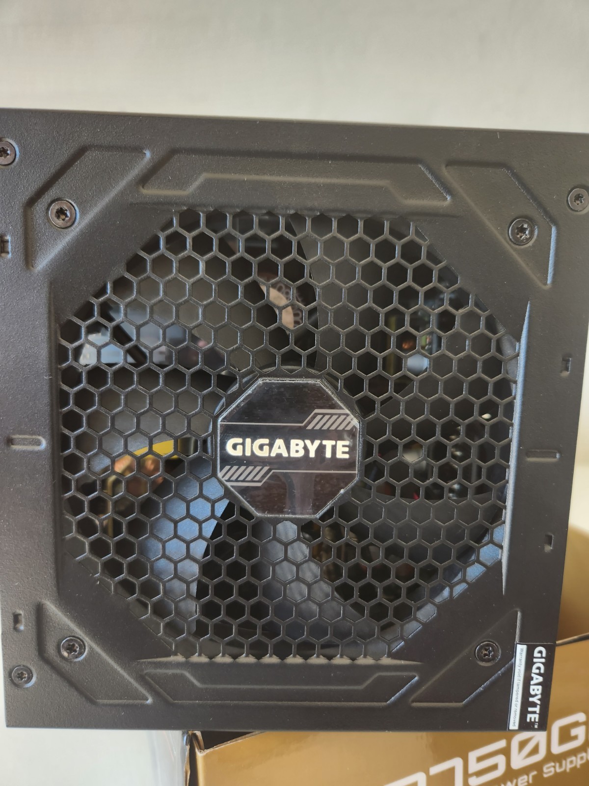 Gigabyte P750GM 750W 80 Plus Gold Modular Power Supply