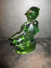 L.E. Smith Hummel Green Glass Girl with Geese Figurine Goose Girl   V175 PH