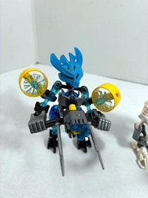 LEGO Bionicle LOT:  Takanuva 7135 + Protector of Water 70780