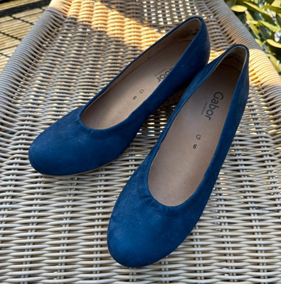 Gabor Damen Pumps Keilabsatz Blau/Beige Leder Komfort Schuhweite G EU 39