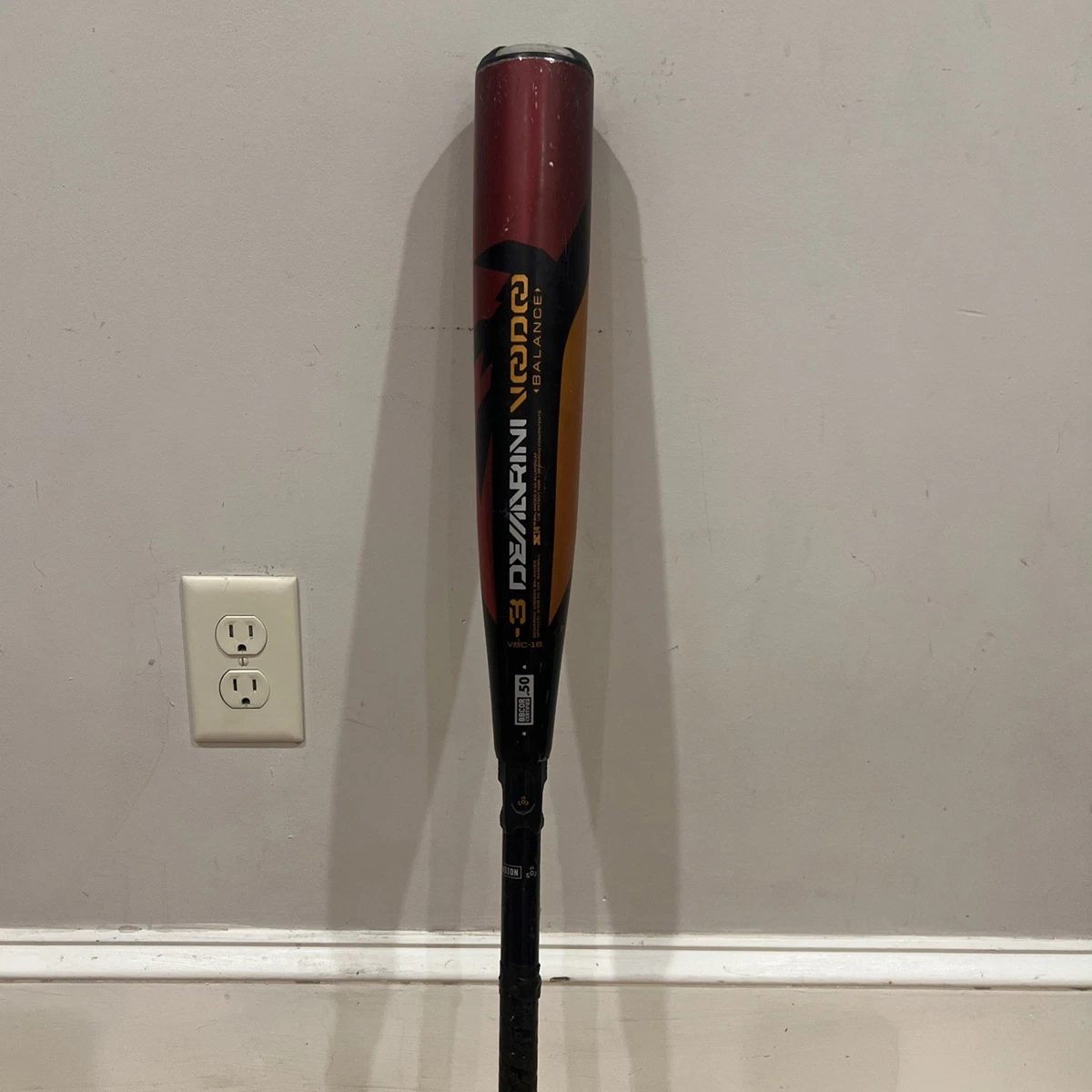 Batte De Baseball DeMarini Voodoo BBCOR 31 Pouces - 28 Oz, Fin Alourdie, Alliage