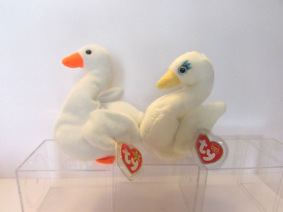 TY BEANIE BABIES SWAN SET GODDESS & GRACIE MWMT STORED NEW