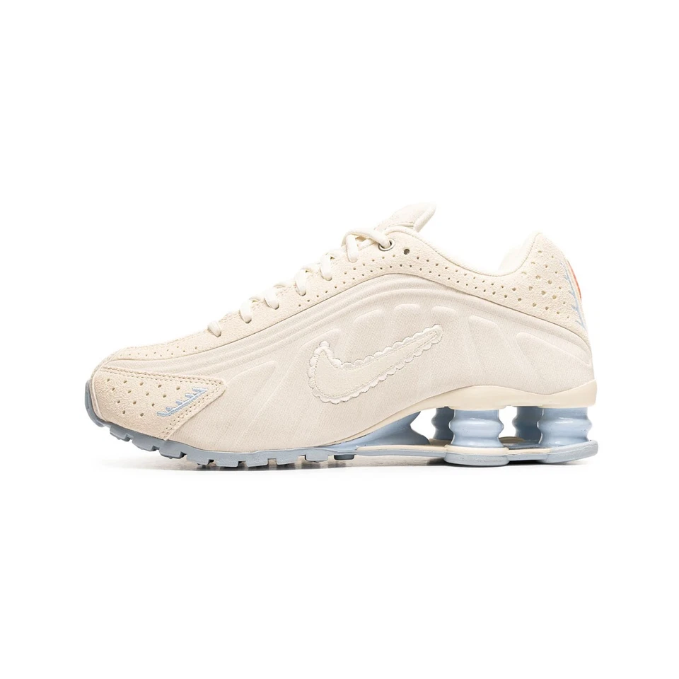 Nike Mujer Shox R4 SE IH3572-110 Marfil Pálido Azul Celestino Talla 5-13 Totalmente Nuevas Foto 2 de 4